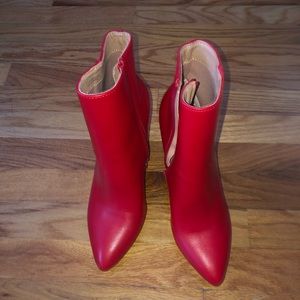 NWOT Steve Madden flexx pointed toe